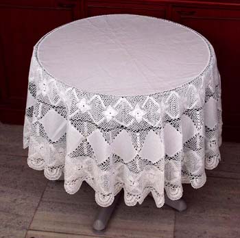 Crochet Round Tablecloth Patterns - LoveToKnow: Advice women can trust